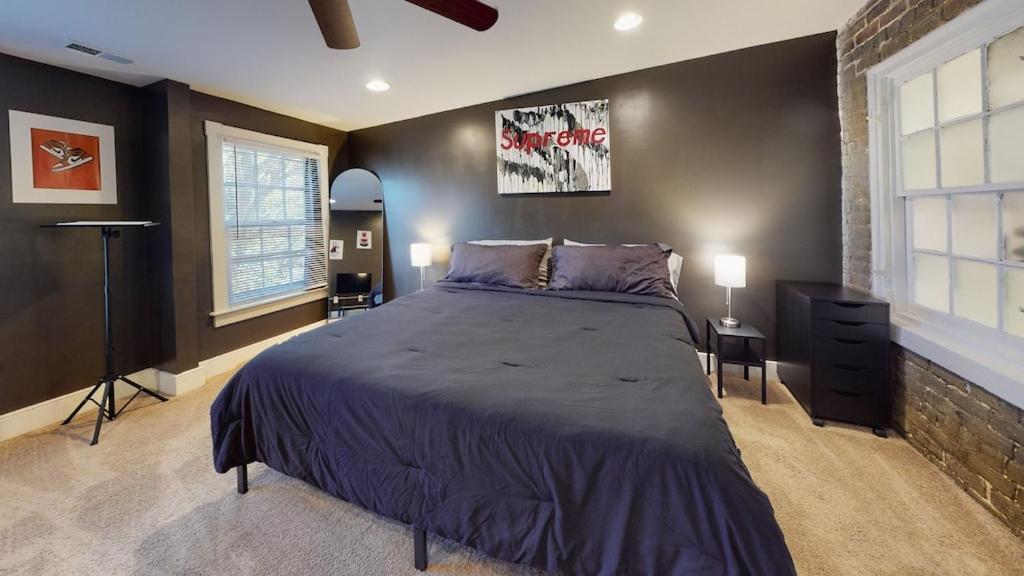 New! Renovated Townhome W/ Putting Green & Patio! Richmond Exteriér fotografie