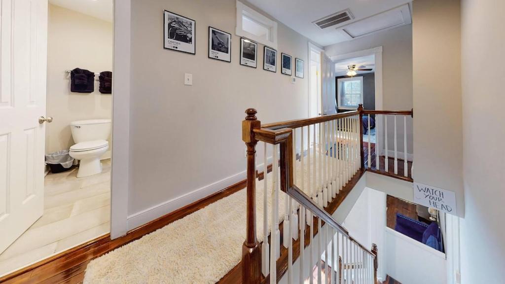 New! Renovated Townhome W/ Putting Green & Patio! Richmond Exteriér fotografie